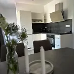 Arte Oliva Bed & Breakfast Grebastica