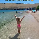 Arte Oliva Alojamento de Acomodação e Pequeno-almoço 4*
