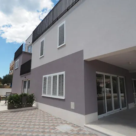 Arte Oliva Oda ve Kahvaltı Grebaštica