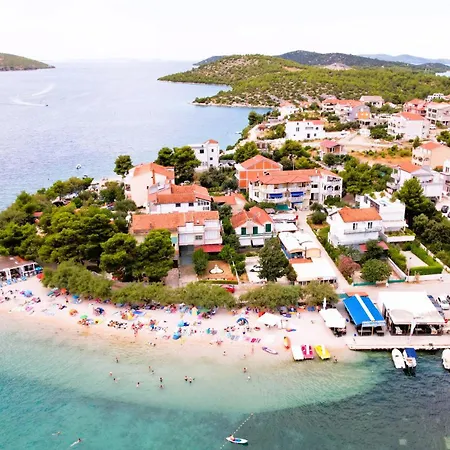 Arte Oliva Bed & Breakfast Grebaštica