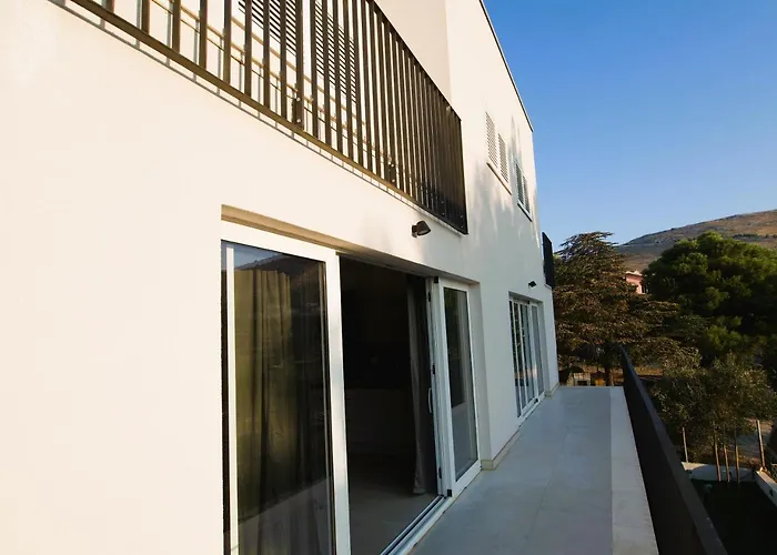 Arte Oliva Grebaštica