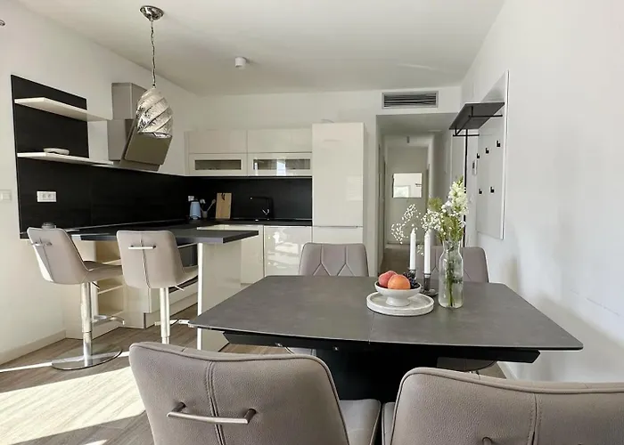 Arte Oliva Bed & Breakfast Grebaštica