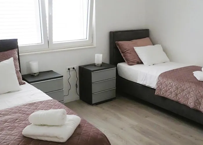 Arte Oliva Grebaštica